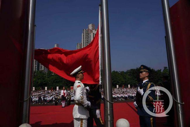 北大教授直言：孩子智商高不高，哪几个细节见分晓，若占1个也不错？游戏画面
